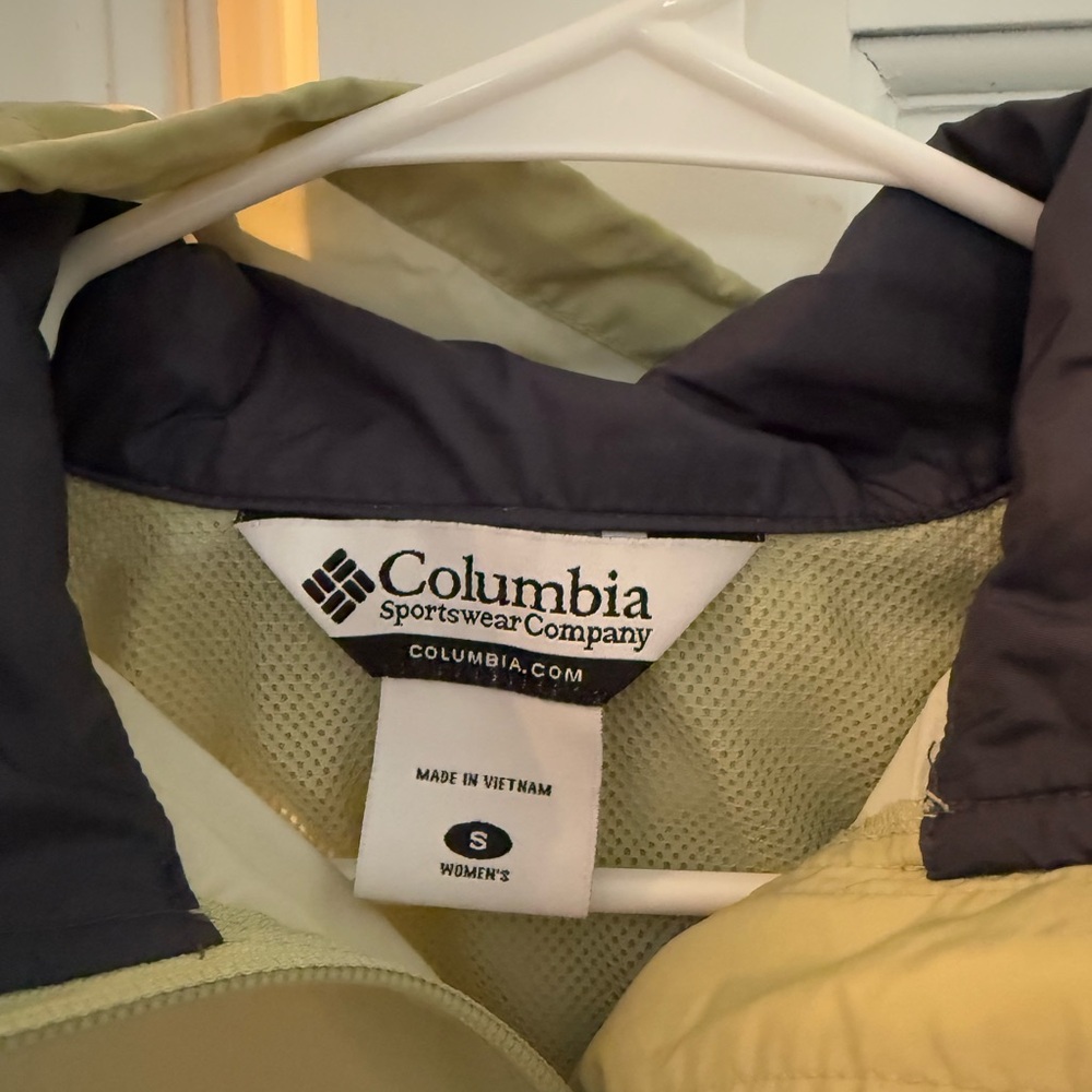 Columbia Jacket - Picture 3 of 5